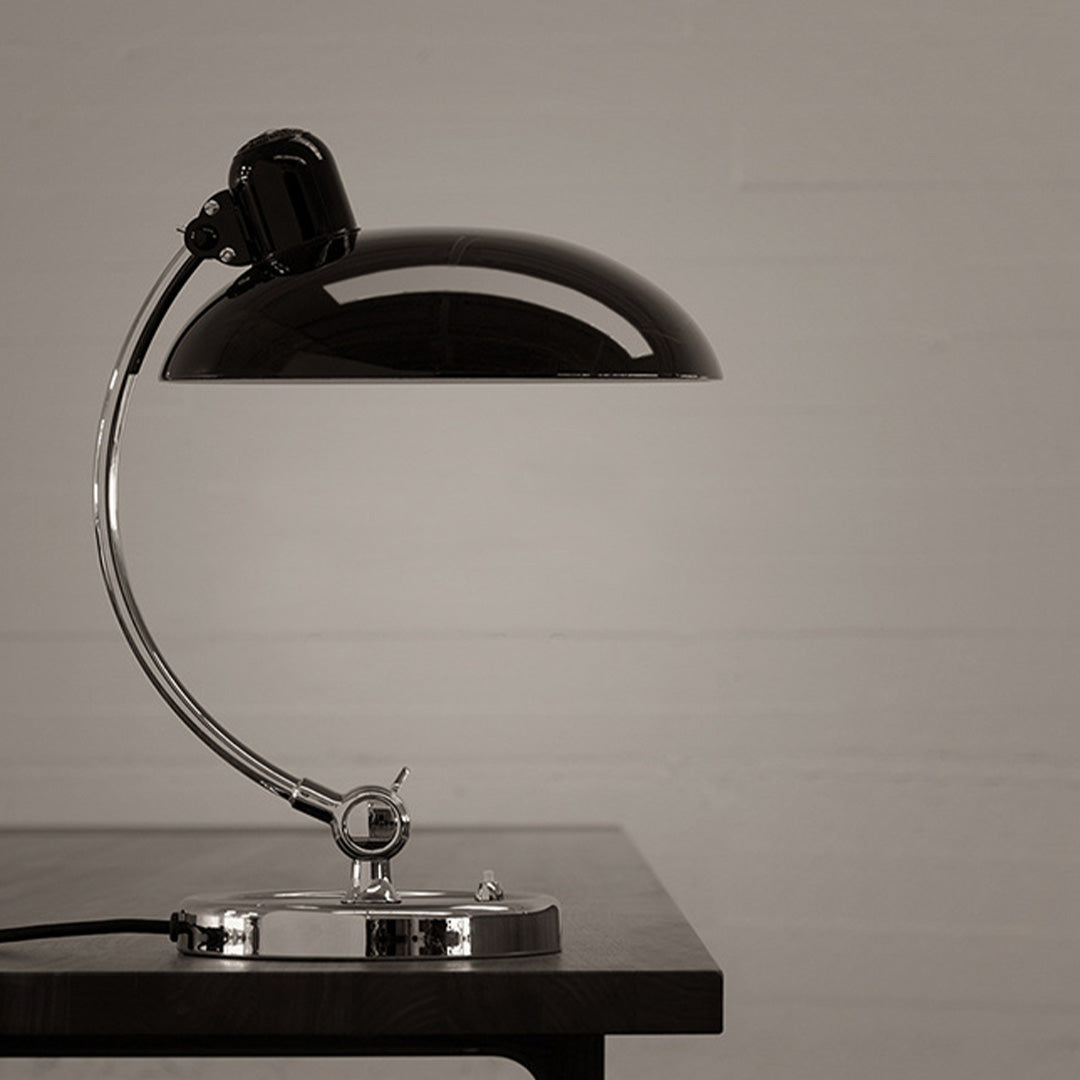 Bauhaus desk lamp