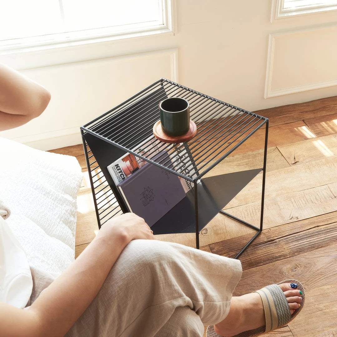 Bauhaus Balance Line Table