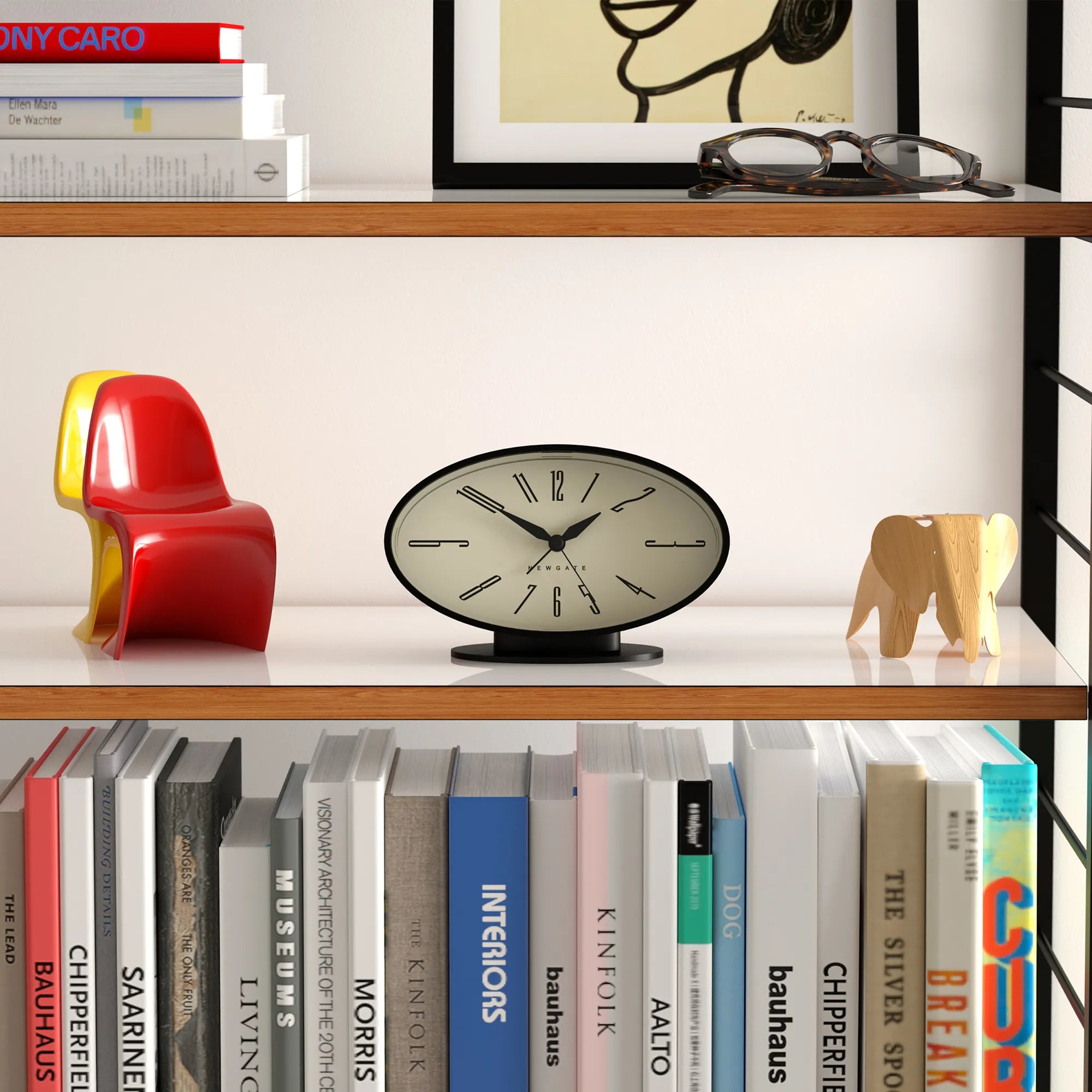 Newgate Ronnie alarm clock in black