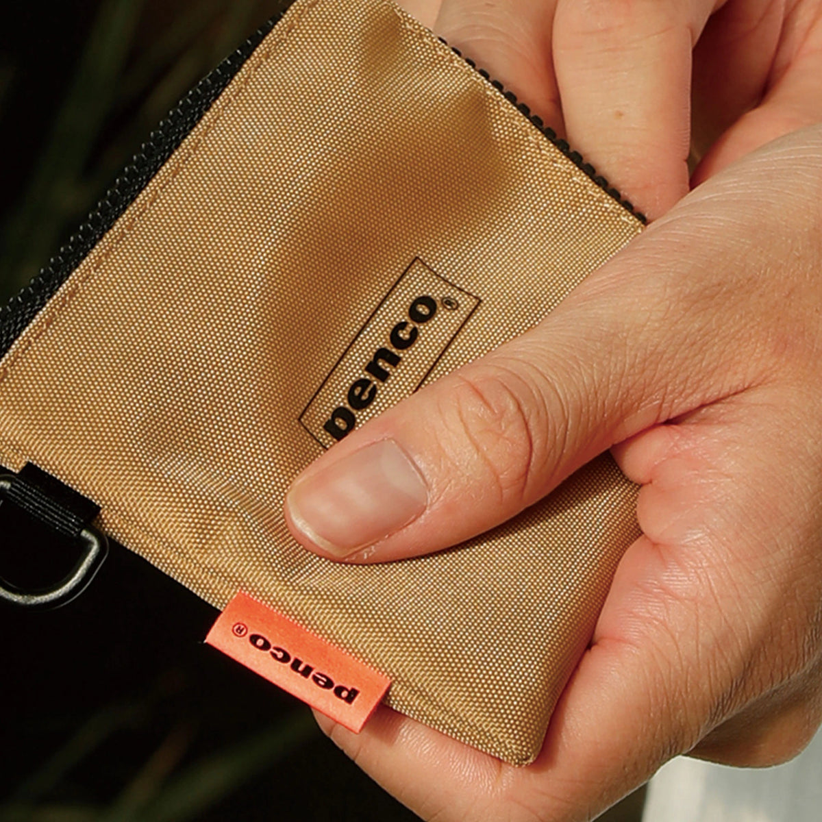 L-Zip Purse