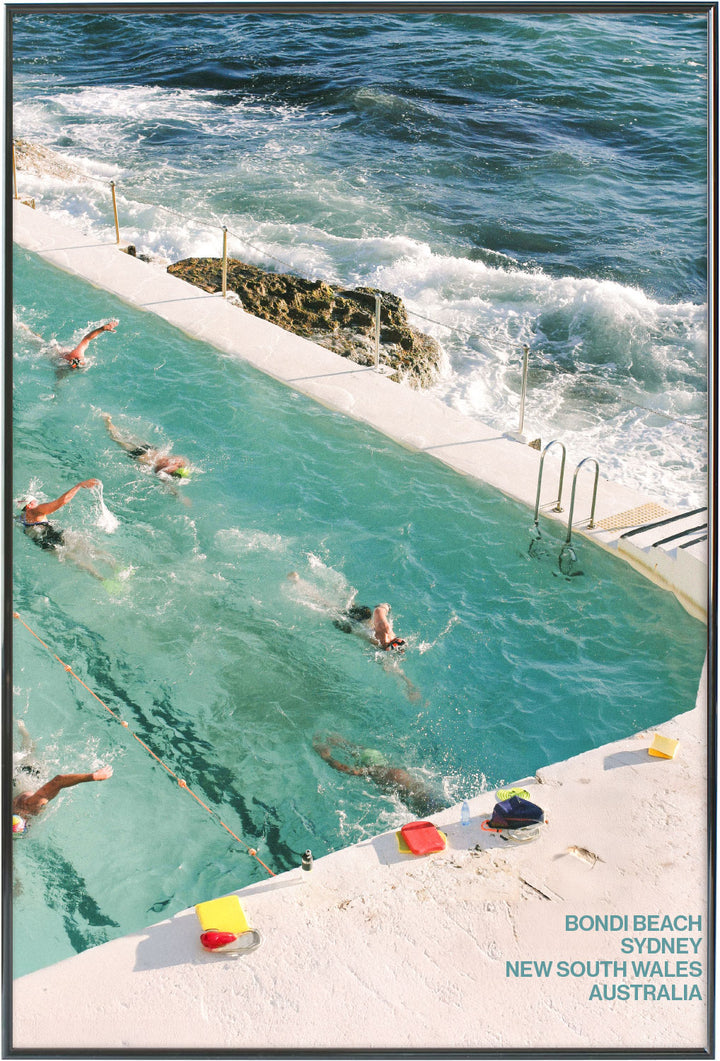 Swimmers and the Sea