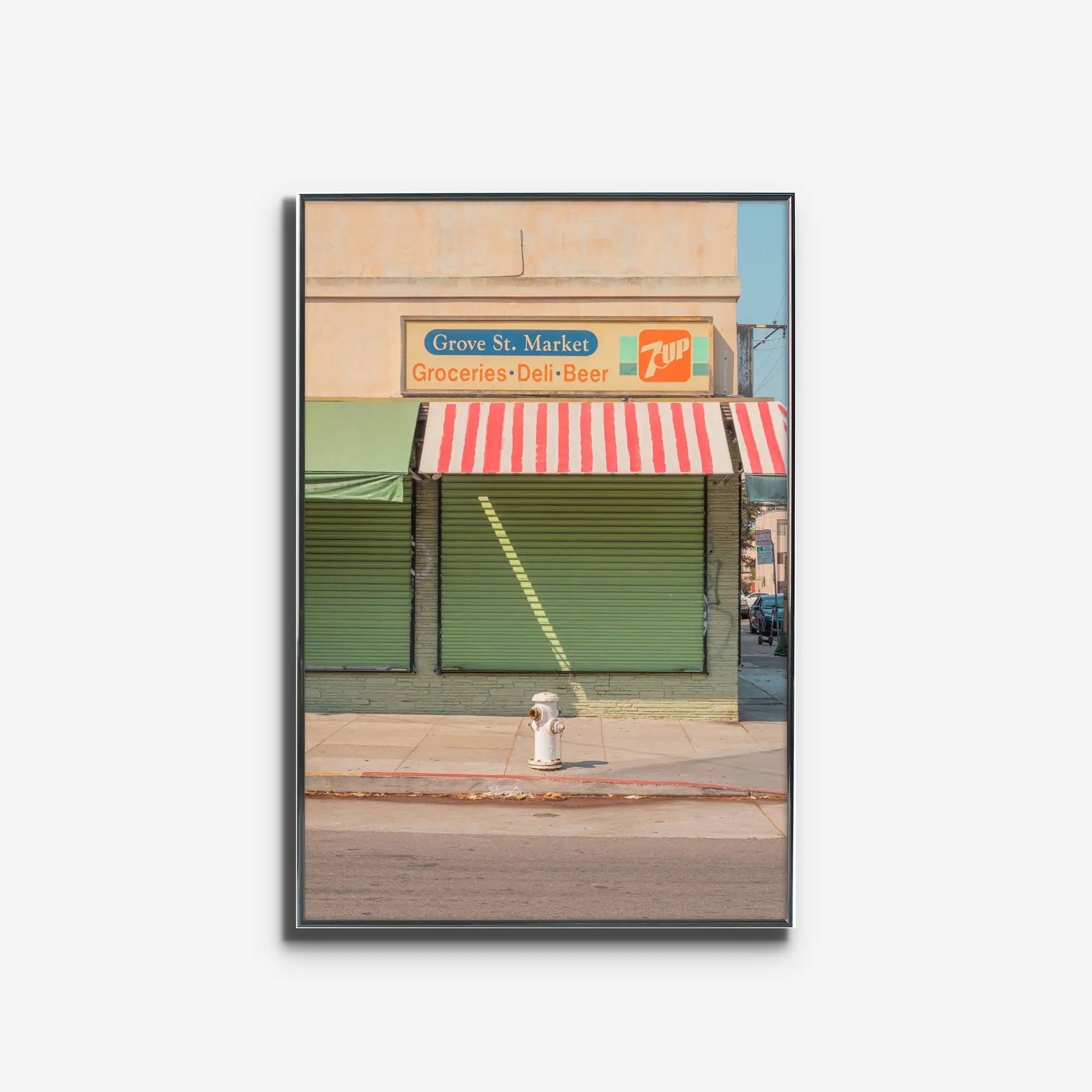 ヨーロッパの街角にあるパステルカラーのレトロなお店のアートポスター Blanc pastel