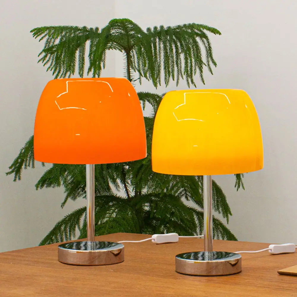 Bauhaus stand table lamp